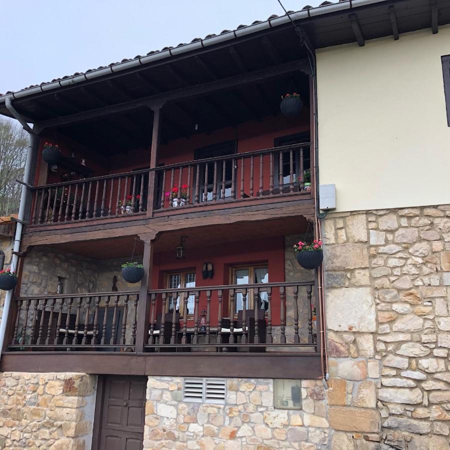 Los Balcones De Nieda Onís Zewnętrze zdjęcie